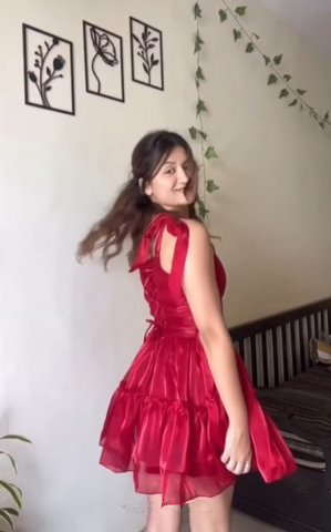 Robe de bal courte rouge en tulle, coupe trapèze, référence Y8509