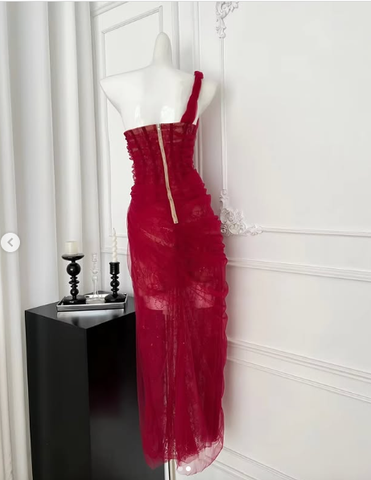 Robe de bal/soirée en tulle et dentelle bordeaux, modèle Y8506