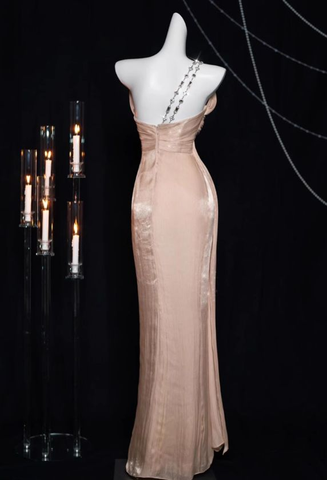 Robe de soirée fourreau rose à une épaule Y8199