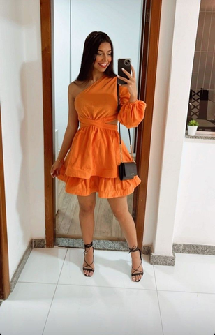 Vestido naranja de fiesta de bienvenida de una sola manga y corte en A Y2771