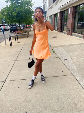 Lindo vestido naranja para la fiesta de bienvenida, vestido de regreso a clases Y2833