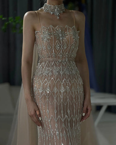 2025 Nude Beaded Spaghetti Strap Design Mermaid Evening Dresses Gowns with Long Cape for Formal Occasion LA72711