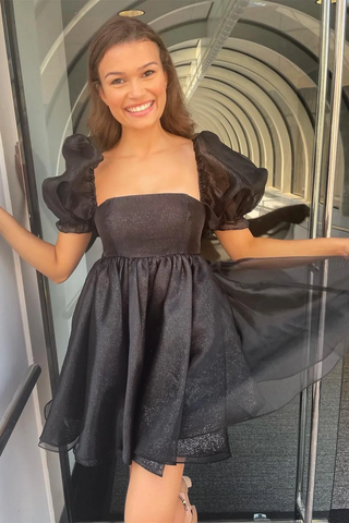 Vestido rosa de fiesta de bienvenida con escote cuadrado, mangas abullonadas y corte en A Y2434