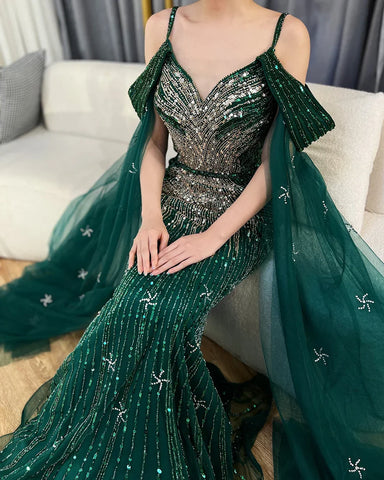 2025 Spaghetti Strap Blue Mermaid Beaded Luxury Evening Dress with Cape Sleeves for Formal Occasion Saudi LA72707