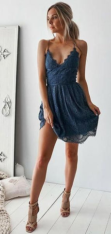 A-Line Deep V-Neck Sleeveless Spaghetti Straps Backless Laced Homecoming Dresses S765