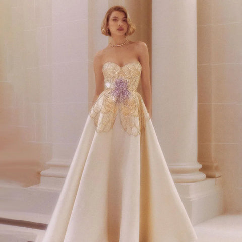 Luxury Beaded Butterfly Beige Evening Dresses for Women Wedding 2025 Elegant Sweetheart Satin Prom Party Gowns LA72195