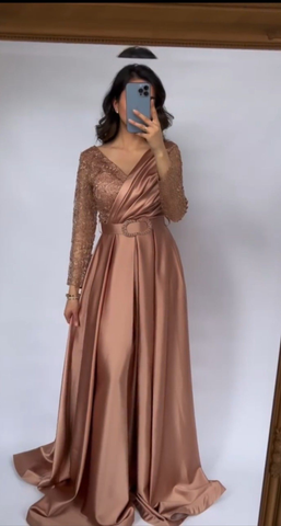 Robe de soirée élégante en satin, coupe trapèze, manches longues, référence Y4992