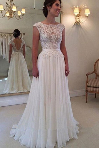 Robe de mariée pas chère à dos nu et haut en dentelle trapèze pour un mariage à Long Beach 