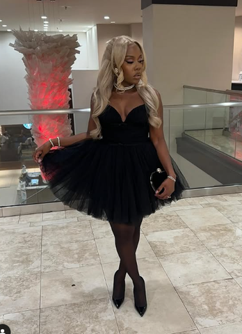 Vestido corto de fiesta de graduación con escote corazón negro y tul, corte en A, modelo Y7923