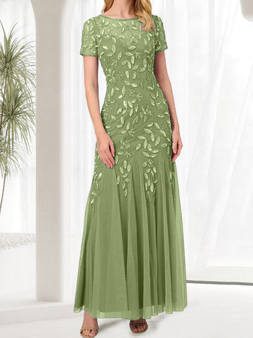 Vestido largo azul de sirena con cuello redondo para la madre de la novia con pedrería