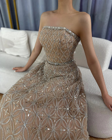 2025 Arabic Gray A Line Elegant Strapless Beaded Long Evening Dresses Gowns for Formal Occasion LA72755