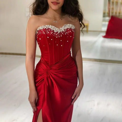 2025 Arabic Wine Red Strapless Beaded Mermaid Luxury Dubai Evening Gown with Side Split for Women's Party LA72673