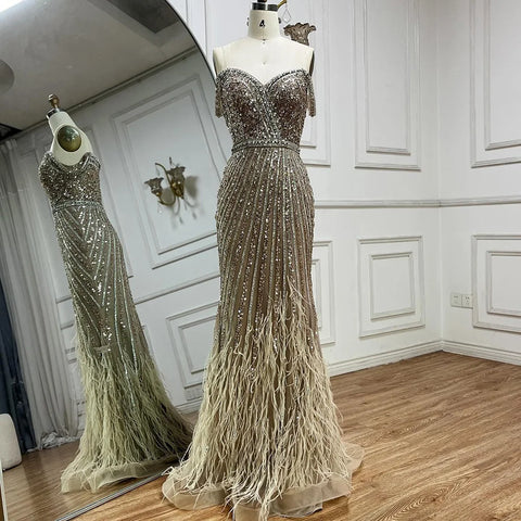 2025 Caramel Spaghetti Strap Mermaid Gown Feathers Beaded Luxury Saudi Evening Dress for Formal Occasion LA72715