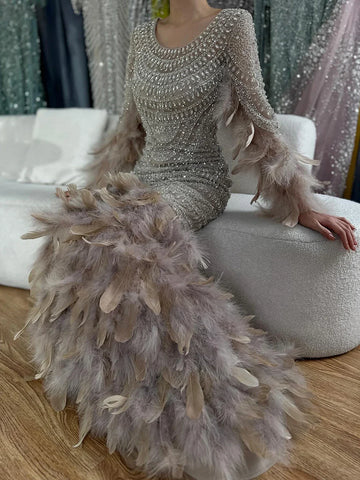 2025 Nude Saudi Arabic Evening Gown with Beaded Feathers Dress for Formal Occasion LA72736