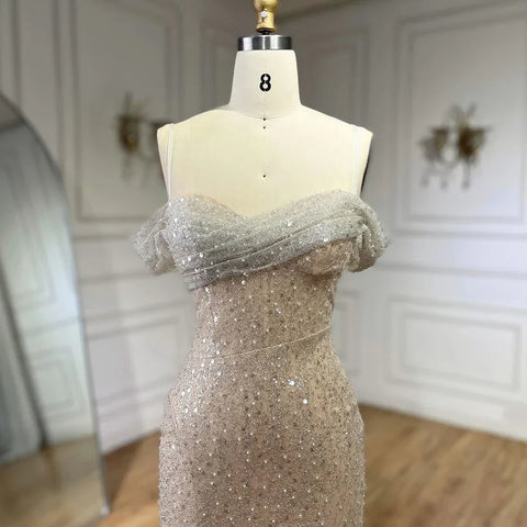 Vestidos de noche de lujo estilo sirena, color blanco nude, con escote barco y abertura alta, ideales para bodas y fiestas (2025) LA72301 