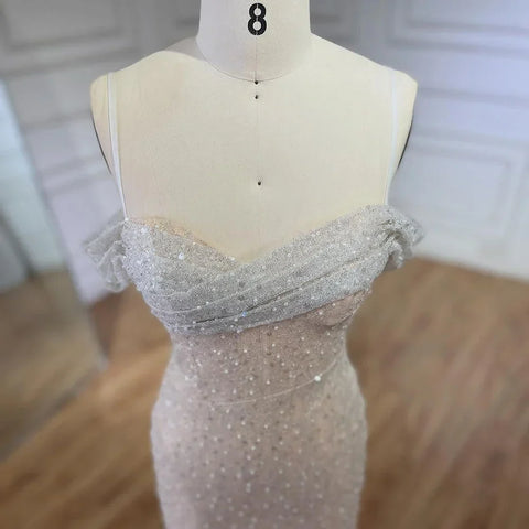 Vestidos de noche de lujo estilo sirena, color blanco nude, con escote barco y abertura alta, ideales para bodas y fiestas (2025) LA72301 