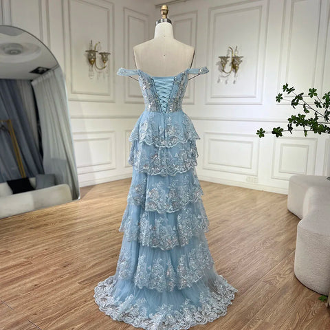 Vestido de noche árabe azul con tirantes finos, falda escalonada con cuentas y abertura frontal para mujer - Boda 2025 LA72593 
