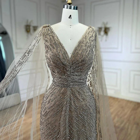 Vestidos de noche árabes de lujo color nude con mangas tipo capa, corte en A, con cuentas y estilo vestido para bodas y fiestas de mujeres 2025 LA72573 
