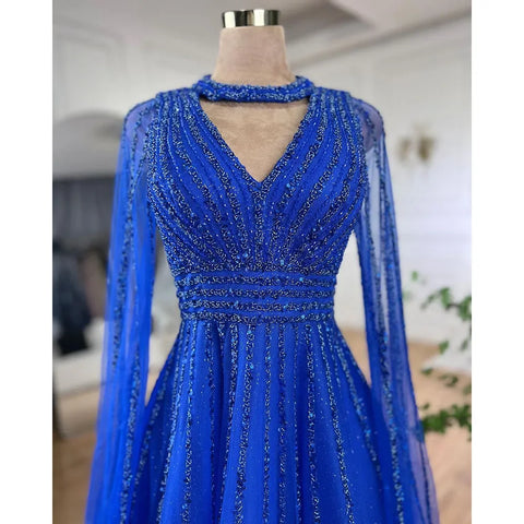 Vestidos de noche elegantes de corte A, estilo árabe, con mangas tipo capa y cuentas, en azul marino. Vestidos de lujo para mujer, ideales para bodas y fiestas (colección 2025, modelo LA72171). 