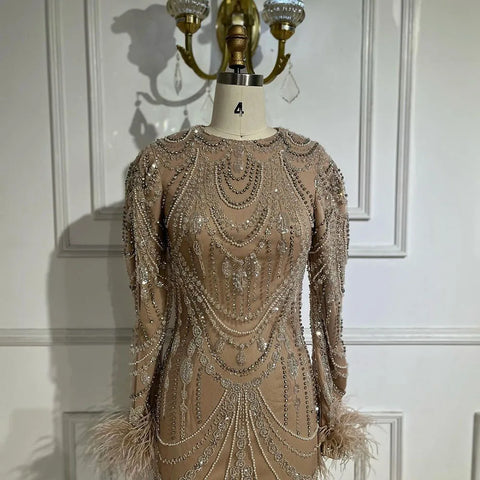 Vestido de noche árabe de sirena color caramelo brillante con plumas y perlas, ideal para fiestas de graduación y eventos formales. Vestido de fiesta de boda para mujer LA72482 