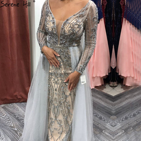 Robe de soirée sirène grise à col en V et manches longues, style Dubaï, avec perles en cristal, luxueuse tenue de soirée formelle, modèle 2025, CLA70433
