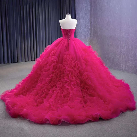 Vestido de novia de lujo fucsia elegante con escote barco, cordones, perlas y cuentas. Colección 2025. Alta gama, hecho a medida. HM231108 