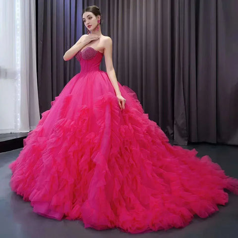 Vestido de novia de lujo fucsia elegante con escote barco, cordones, perlas y cuentas. Colección 2025. Alta gama, hecho a medida. HM231108 