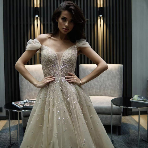 Vestidos de noche de corte A con cuentas doradas, estilo 2025, con hombros descubiertos, lujosos y sexis, largos para mujer, ideales para fiestas (LA71411A) 