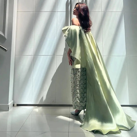 Vestidos de noche de lujo verde salvia de Dubái Arabia con capa y cuentas para mujer, vestido de fiesta de boda 2025 LA72567 