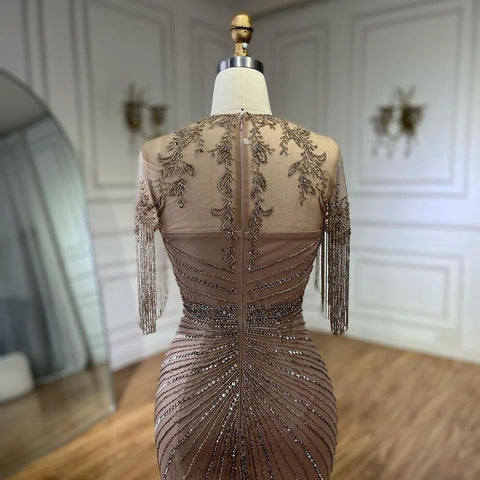 Vestidos de noche de lujo estilo sirena con borlas de caramelo y cuentas, estilo árabe de Dubái, para bodas de mujer 2025 LA72463 