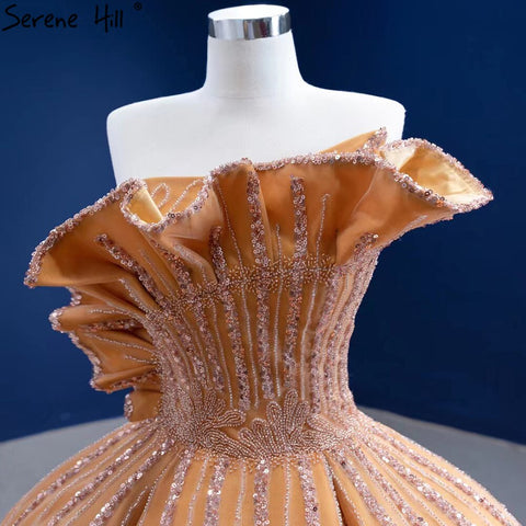 Vestidos de novia dorados de lujo sin mangas 2025 de satén de alta gama con cuentas, vestido de novia sexy HM67356, hecho a medida 