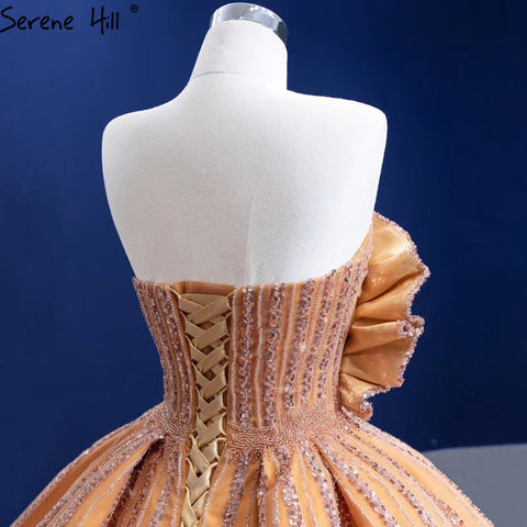 Vestidos de novia dorados de lujo sin mangas 2025 de satén de alta gama con cuentas, vestido de novia sexy HM67356, hecho a medida 