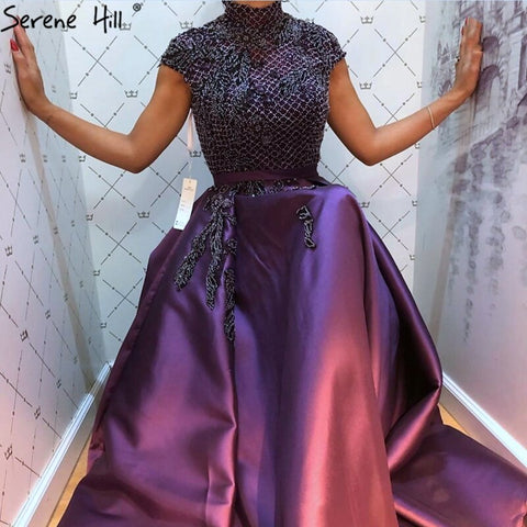 Robe de soirée trapèze verte en satin avec perles, col haut, manches courtes, modèle LA70761, 2025 