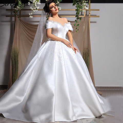 White Satin Beading Pearls Wedding Dresses 2025 Sleeveless High-end Lace Up Bridal Dress HM67240