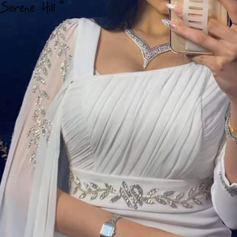 Robe de soirée sirène en satin blanc à manches cape, élégante et sexy, pour femme, modèle LA70712, 2025 