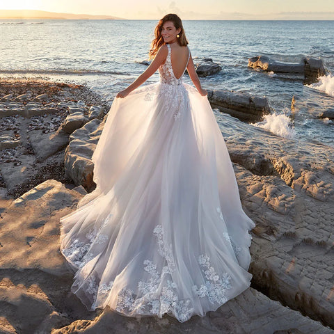 Sexy Deep V-neck A Line Vestidos De Novia Appliques Vestido De Noiva Backless Wedding Dresses Lace Robe De Mariée