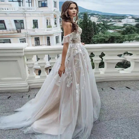 Sexy Sweetheart A Line Wedding Dresses Off Shoulder Champagne Liner Tulle Appliques Sleeveless Bridal Gowns Womens Formal 2023