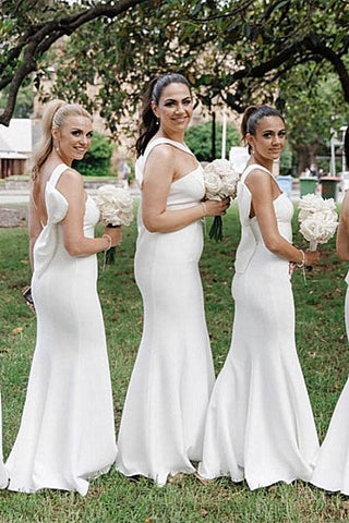 Backless White Mermaid Bridesmaid Dress VMB63