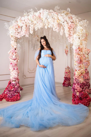 Chic Sky Blue Tulle Maternity Dress with Train - Ideal for Baby Shower Photoshoots