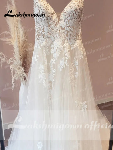 Robe de mariée vintage en dentelle à bretelles spaghetti et décolleté en V, robe de mariée en tulle, robe de plage, robe de mariée Lakshmigown 