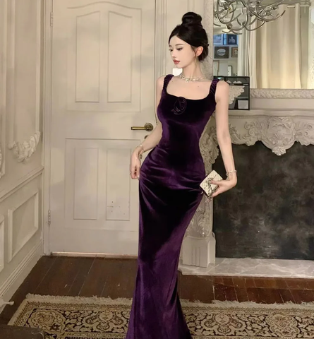 Robe de bal longue fourreau élégante en velours violet, épaules dénudées et fente, Y8131