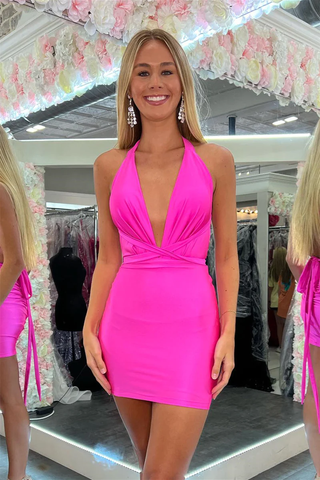 Robe fourreau en satin à décolleté plongeant et dos nu Y2867