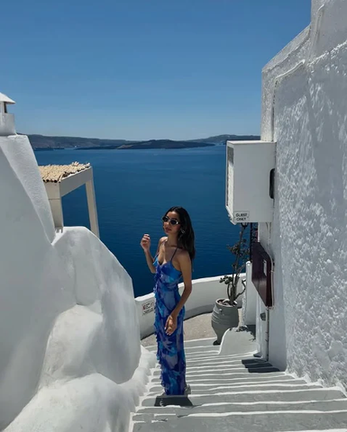 Vestido de fiesta largo de noche con tirantes finos, estampado floral, volantes y gasa azul (modelo Y7913)