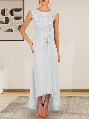 Vestido de gasa de encaje color champán, corte en A, escote redondo