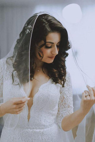 Robe de mariée sirène blanche en dentelle, manches mi-longues et col en V, MW581