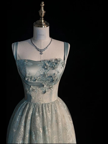 Robe de bal longue en tulle et dentelle vert sauge, coupe trapèze, Y7544