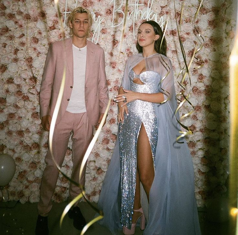 Vestido de fiesta de noche con lentejuelas brillantes sin tirantes y abertura, estilo tubo, modelo Y8167