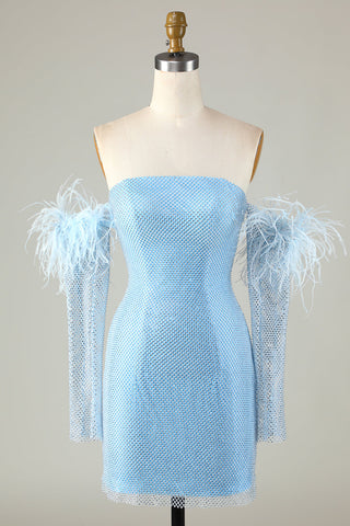 Robe de bal courte bleue moulante à perles avec manches amovibles