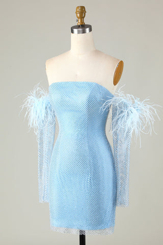 Robe de bal courte bleue moulante à perles avec manches amovibles