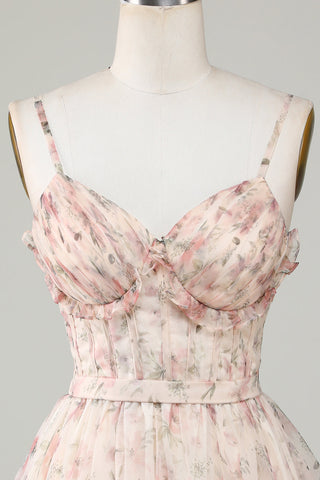 Robe de bal courte champagne à corset trapèze et imprimé floral, avec laçage au dos.